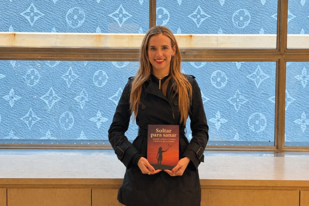 Eliana Montemayor, escritora mexicana