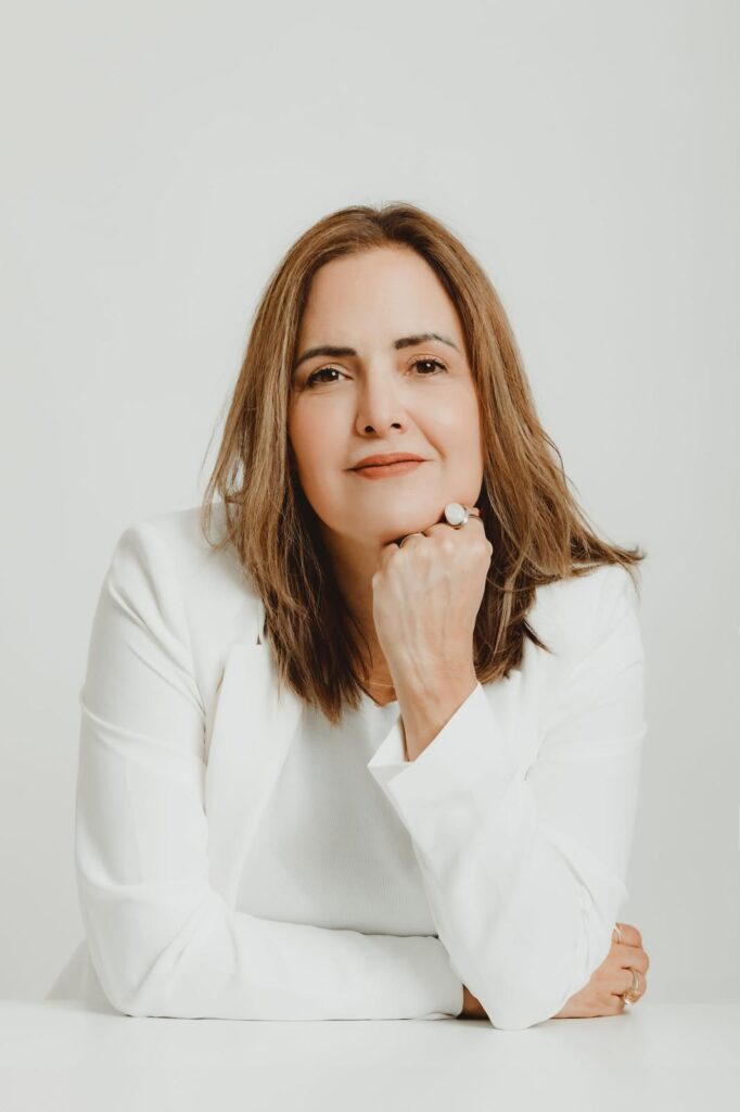 Laura Santander, escritora venezolana, residenciada en España 1