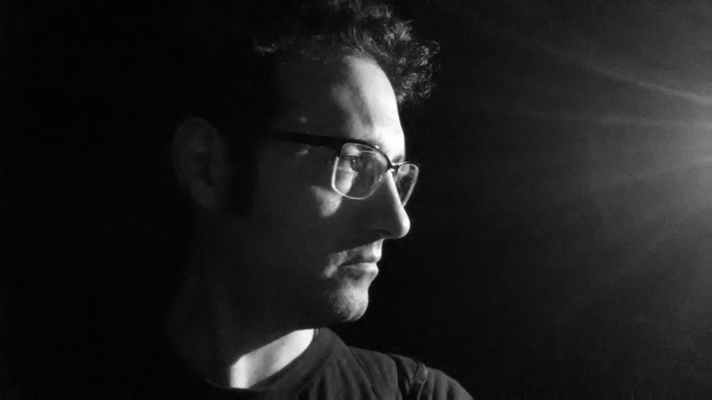 El escritor Víctor Baldovi